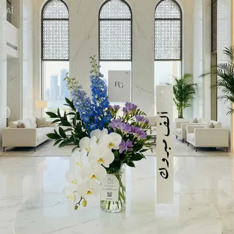 فازة ورد رقم.27352