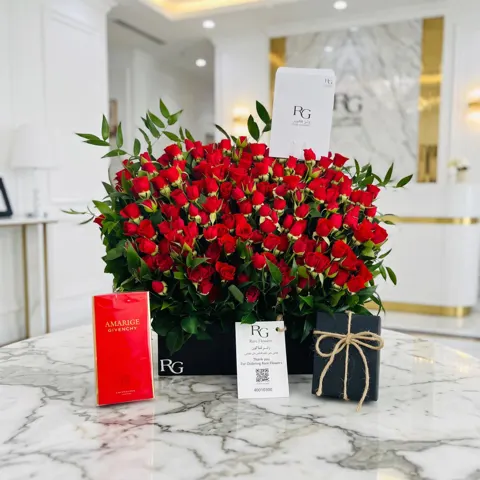 بوكس ورد مع عطر جيفنشي اماريج او دي تواليت بخاخ 100 مل رقم.16256