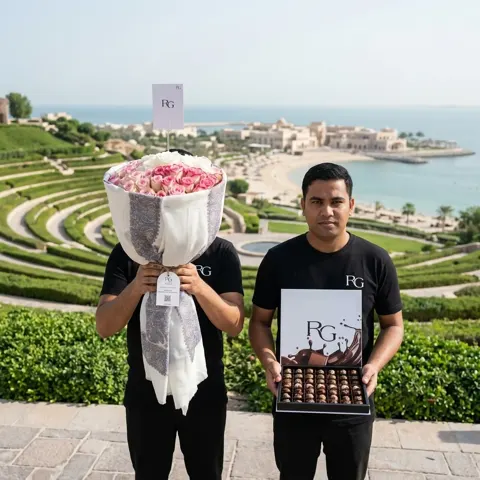 باقة ورد مع شوكولاته رقم.25458
